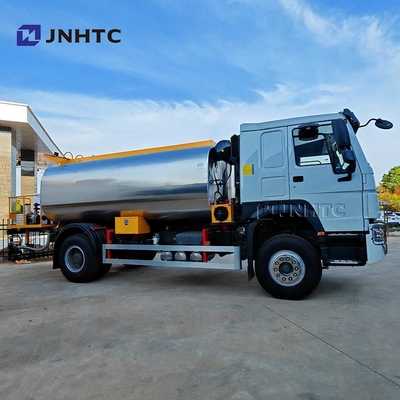 HOWO 4X2 340HP Intelligent Bitumen Spreader Equipamento de pulverização de asfalto caminhões