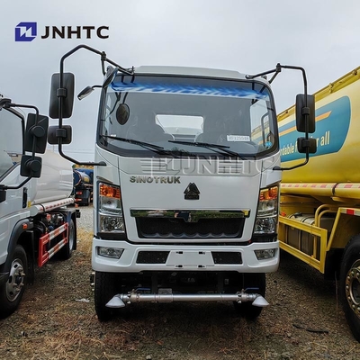NEW HOWO Caminhão de água leve 4x2 5000 Litro 5Ton Caminhão de água transportador Caminhão cisterna preço