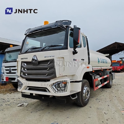 Howo NX caminhão de âncora de água 4x2 200-380hp Drive Wheel Sprinkler Tank Truck bom preço