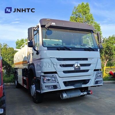 Howo Camiões-tanque de petróleo 4X2 266HP 30000 litros Transporte de combustível Camiões-tanque de combustível