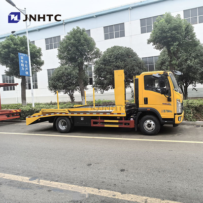 HOWO LIGHT Double Deck Flatbed Road Rescue Wrecker Removação de caminhão para venda