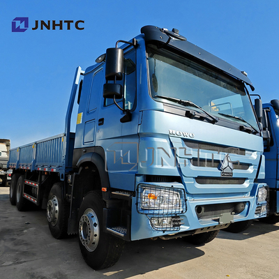 Sinotruk Howo Cargo Truck 8x4 25 Tons 380hp Carro de carga de vedação barato e bom