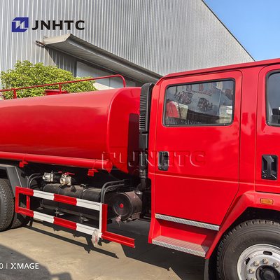 Fabricante HOWO 4x2 5000L Cisterna de água Caminhão de bombeiros Caminhão de combate a incêndios Equipamento de caminhão Caminhão de bombeiros