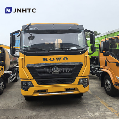 HOWO Máquinas de construção rodoviária Distribuidor automático de asfalto Distribuidor de betume Camião de pulverização de asfalto