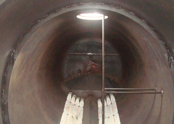 O ISO passou o caminhão de tanque de 10 Wheeler Sinotruk Howo Bulk Cement e o caminhão do trator com corpo do petroleiro do ³ de 50M