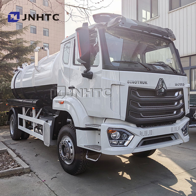 O mais vendido HOWO 4*2 5m3 camião de sucção de esgoto a vácuo para venda