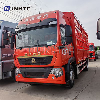 Sinotruk chinês HOWO TX 4X2 6 Wheeler Fence Cargo Truck para venda