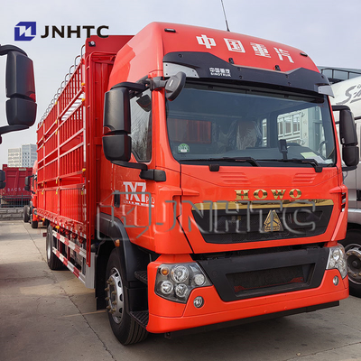 Sinotruk chinês HOWO TX 4X2 6 Wheeler Fence Cargo Truck para venda