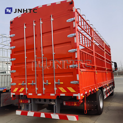 Sinotruk chinês HOWO TX 4X2 6 Wheeler Fence Cargo Truck para venda