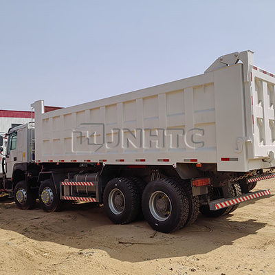 Transporte Gratuito Caminhão de Depósito 40 metros cúbicos Euro 2/3 Vira à direita Caminhão de Depósito Pesado 8X4 8X8 12 rodas Caminhão de Depósito Diesel