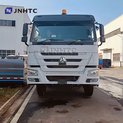 Sinotruk Howo 4X2 300 HP Euro II Direito de direção Coletor de lixo Caminhão comprimido Caminhão de coleta de resíduos
