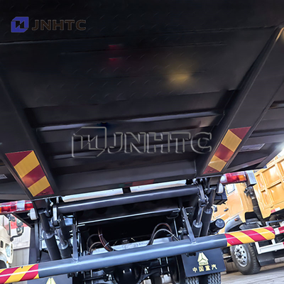 Sinotruk Howo 4X2 300 HP Euro II Direito de direção Coletor de lixo Caminhão comprimido Caminhão de coleta de resíduos