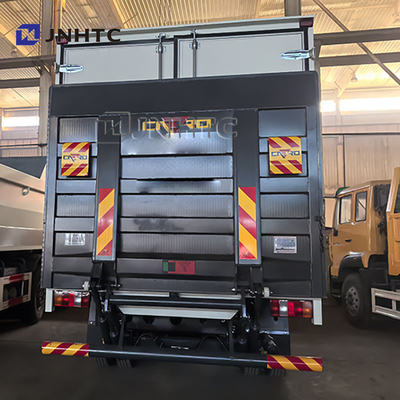 Sinotruk Howo 4X2 300 HP Euro II Direito de direção Coletor de lixo Caminhão comprimido Caminhão de coleta de resíduos