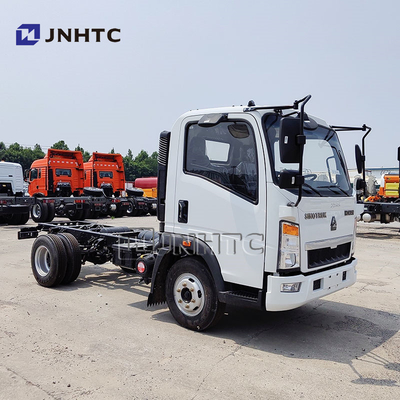 Sinotruck Howo 4x2 5 toneladas 8 toneladas Carga leve / camião de descarga Chassis Combustível diesel Euro 2 Emissão Direção esquerda