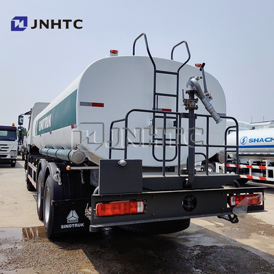 HOWO 6X4 300HP 10000L caminhão de rega para retenção de umidade da estrada paisagística