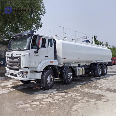 Howo NX Water Trnasporting Truck 8X4 380HP 12 rodas da China