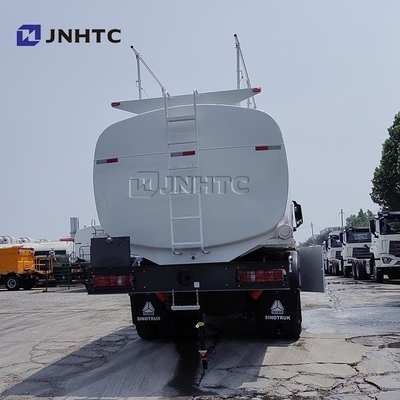 Howo NX Water Trnasporting Truck 8X4 380HP 12 rodas da China