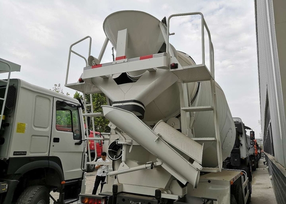 Sinotruk Howo 6x4 10 roda a capacidade concreta do motor diesel 10CBM do caminhão do agitador