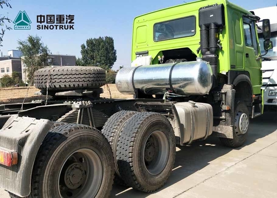 Caminhão do trator das rodas de SINOTRUK HOWO 6X4 10
