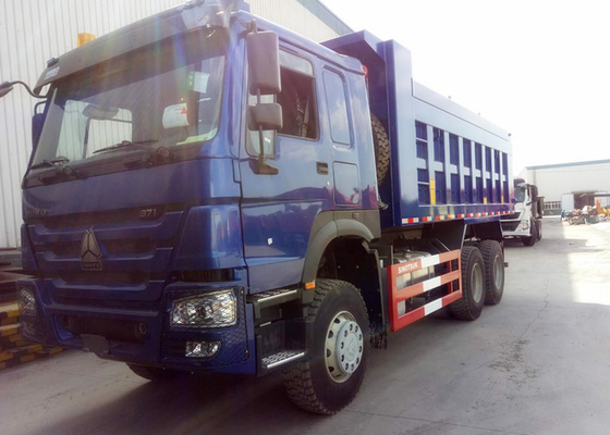 Caminhão basculante famoso de SINOTRUK HOWO 6*4, tipo caminhões comerciais pesados do combustível diesel