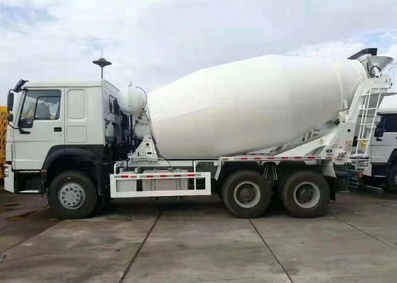 o caminhão Sinotruk Howo7 6x4 10 do misturador concreto do tanque do misturador 10M3 roda com ARCA Pto