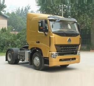 Prima de aço de HOWO A7 4X2 - tipo preto branco vermelho do combustível diesel da cor do caminhão do motor