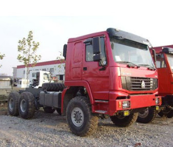 Caminhão pesado fora de estrada 6x6 da carga de Sinotruk toda a movimentação ZZ1311M3861V 350hp da roda
