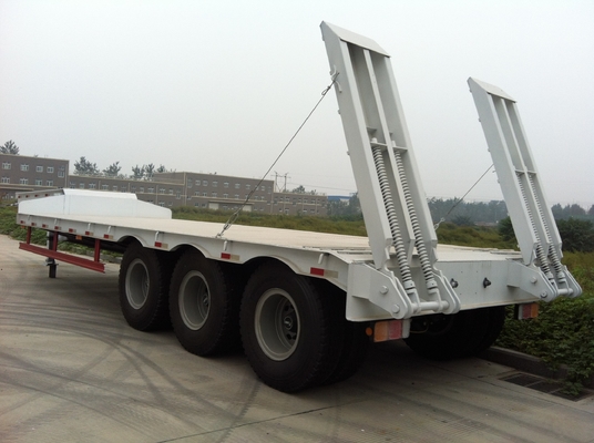 13000M 3 reboques resistentes 50-60T 12 de Alxes Lowbed semi cansa-se com 2 pés
