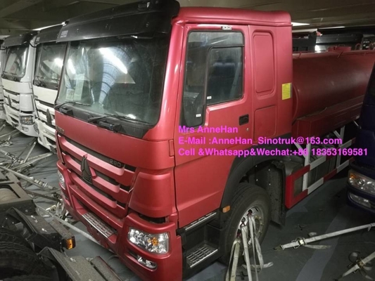 Caminhão de tanque de alta pressão da água de Sinotruk Howo7 movimentação 6X4 da mão esquerda de 4000 galões