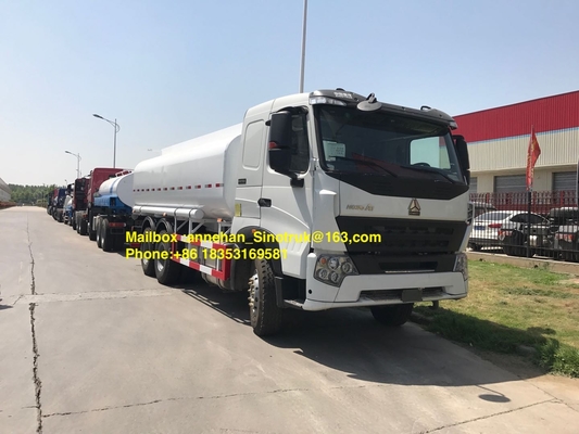 Caminhão de tanque branco Lhd do óleo do caminhão de depósito de gasolina 6x4 de Sinotruk Howo A7 Zz1257n4347n1