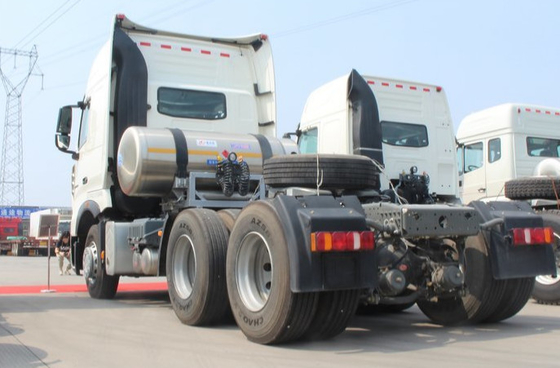 Prima branca de SINOTRUK 371HP - caminhão da cabeça do trator de Howo do pneumático do caminhão 10 do motor