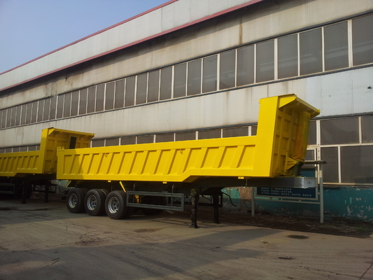 Reboque da descarga de Sinotruk Howo 40-60t semi com tampa superior do protetor lateral e da abertura elétrica