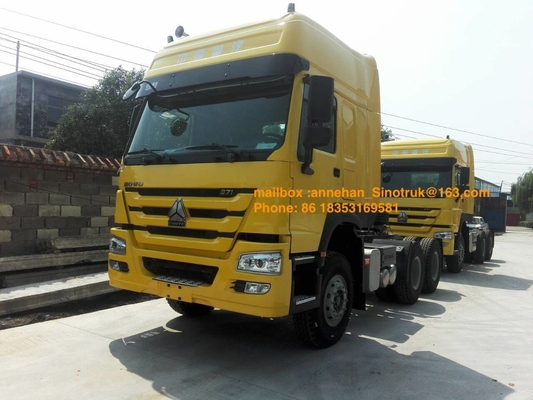 Condução à direita dos dorminhocos 6x4 371hp do caminhão 3 do trator de Sinotruk Howo7 da cabine Hw79