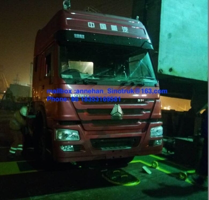 Condução à direita dos dorminhocos 6x4 371hp do caminhão 3 do trator de Sinotruk Howo7 da cabine Hw79