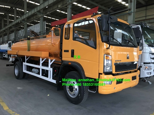 o caminhão da sução da água de esgoto 4-6m3 de Sinotruk 4x2 6 cansa-se com Euro3