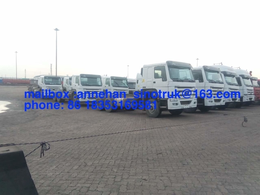 Sinotruk 6x4 10 roda a cabine do caminhão 371hp HW79 do trator com 2 dorminhocos e condicionadores de ar
