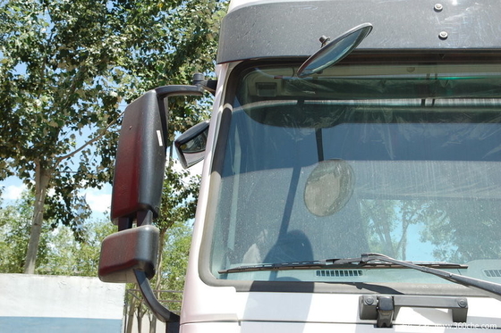 Prima da cabeça do trator de Sinotruk Howo 4x2 - caminhão do motor