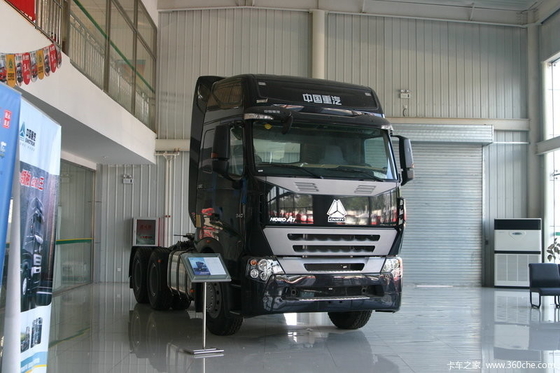 caminhão do trator de 12R22.5 371hp 10 Wheeler Sinotruk Howo 6x4