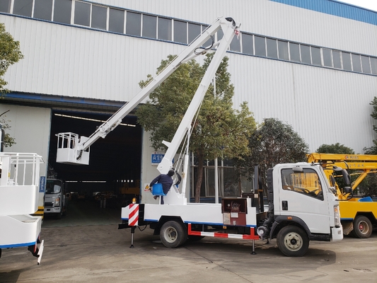 Howo 4x2 que conduz 5 de HLW5050GJKE do trabalho aéreo do caminhão toneladas de caminhão aéreo de Sinotruk