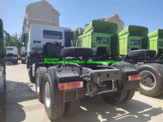 caminhão do trator de 40T 420hp Sinotruk com o tanque de óleo 1000L