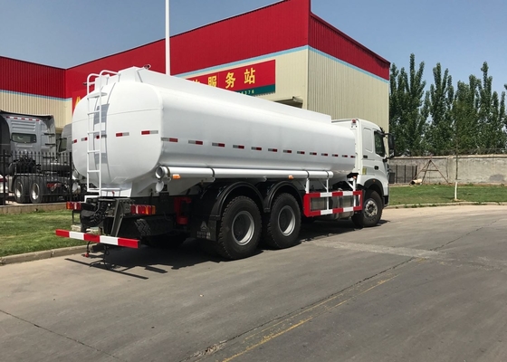 21000 de Sinotruk Howo A7 6x4 litros de caminhão de depósito de gasolina Lhd 4 milímetros de espessura do tanque