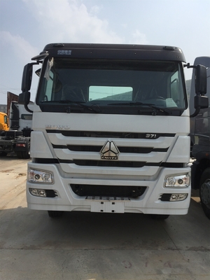 Série branca de Sinotruk Howo principal - caminhão Zz4257s3241 internacional 400L do motor