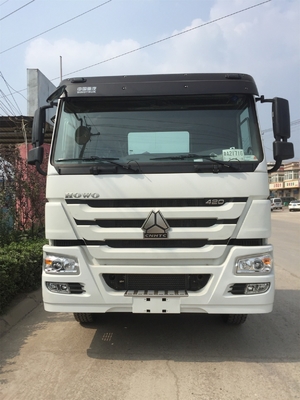 Série branca de Sinotruk Howo principal - caminhão Zz4257s3241 internacional 400L do motor