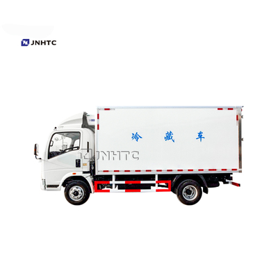 Howo 6 Wheeler Light Refrigerated Box Truck 3T 5 toneladas