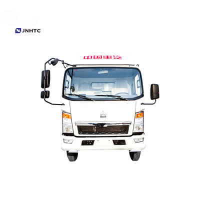 Howo 6 Wheeler Light Refrigerated Box Truck 3T 5 toneladas