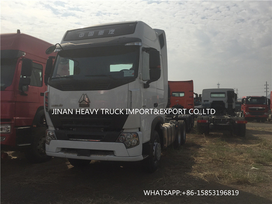 motorista dobro Prime Mover Truck Sinotruk HOWO A7 6X4 do tanque 400L diesel