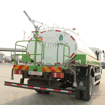 Caminhão de tanque 4x2 da água clara de SINOTRUK HOWO com 14m Front Sprinkler