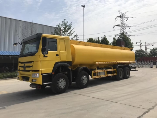 Caminhão de petroleiro 400L do combustível de óleo de Sinotruk LHD 20cbm 371HP