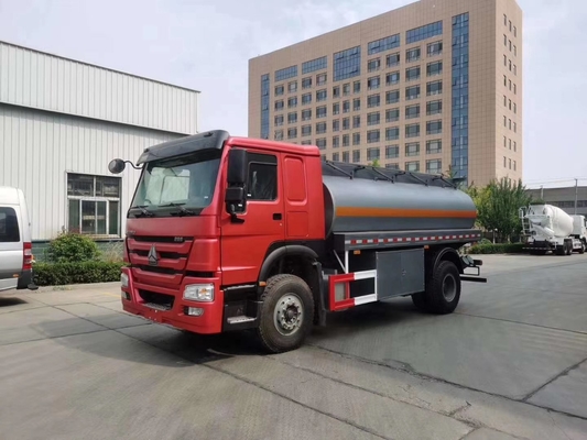 Caminhão de petroleiro 400L do combustível de óleo de Sinotruk LHD 20cbm 371HP