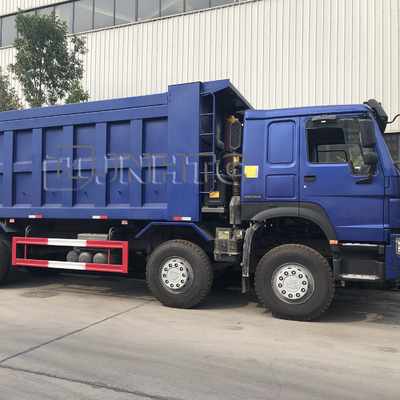 Auto de SINOTRUK HOWO 12 Wheeler Heavy Duty Dump Truck que carrega 8x4 3cbm 371hp